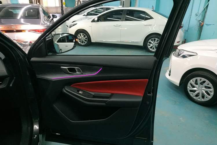 Used Changan CS55PLUS 2024 3rd Generation 1.5T DCT Prestige Model
