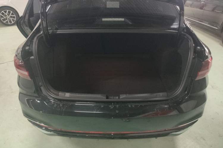 Used Volkswagen Lavida 2024 300TSI DSG Starry Sky Leading Edition
