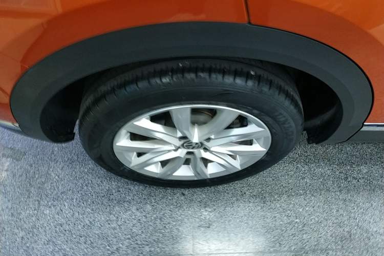 Used Volkswagen T-ROC 2020 280TSI DSG Two-Wheel-Drive Elite Version
