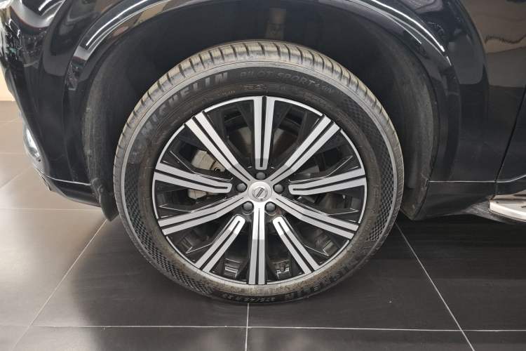 Used Volvo XC90 2022 B6 Zhiyi Luxury Edition 7-Seater
