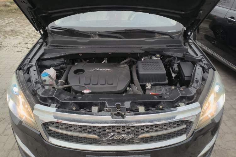 Used Zotye Domy X5 2017 Platinum Edition 1.5T Manual Luxury Model