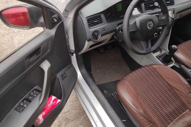 TDK.VehicleDetails.img