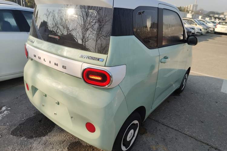 Used Wuling Hongguang MINIEV 2024 3rd Generation 120 km
