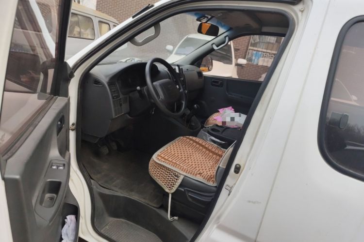 Used Jinbei Express 2018 2.0L Standard Version V19
