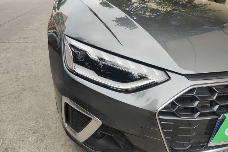 Used Audi A4L 2022 40 TFSI Stylish and Elegant Edition