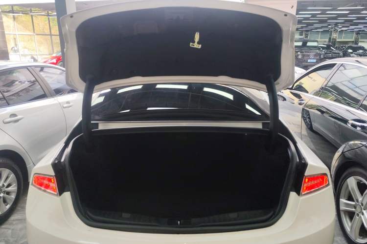 Used Lincoln MKZ 2018 2.0T Premium Edition