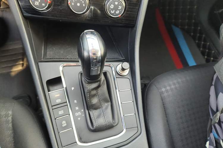 Used Volkswagen Bora 2021 1.5L Automatic Fashionable Smart Connectivity Version