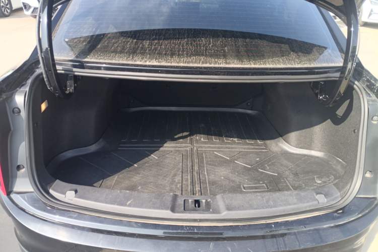 Used Hongqi E-QM5 2023 Revised Version Basic Travel Edition
