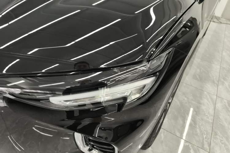 Used Buick Envision 2022 Facelift Encore S 552T Two-Wheel-Drive Luxury Model