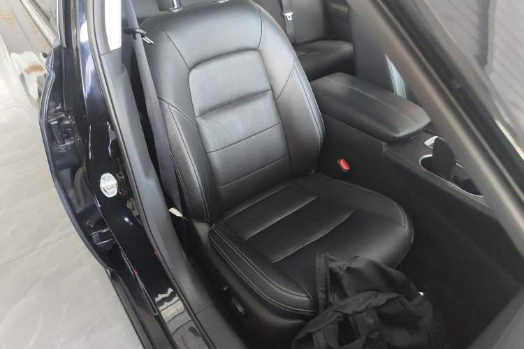 Used Nissan Teana 2019 2.0L XL Upper SmartDrive Version
