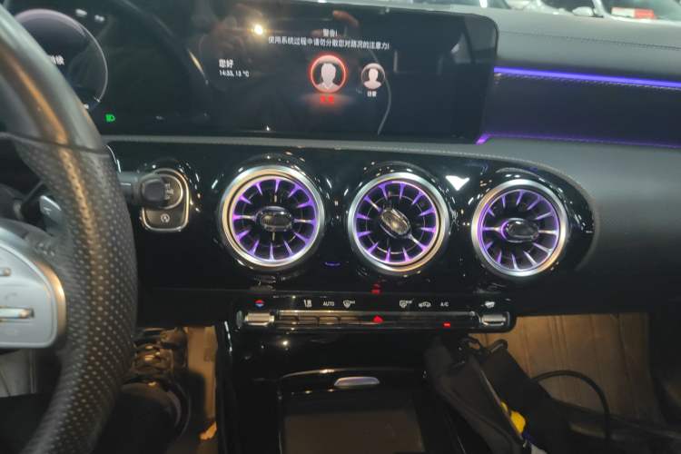 Used Mercedes-Benz A-Class 2021 A 200 L Sport Sedan Fashion Model