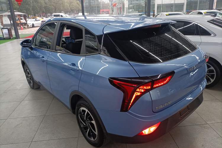 Used NETA V 2021 Long-Range Industry Custom Edition