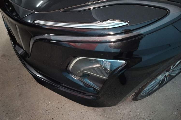 Used Hongqi E-QM5 2023 Base Travel Edition
