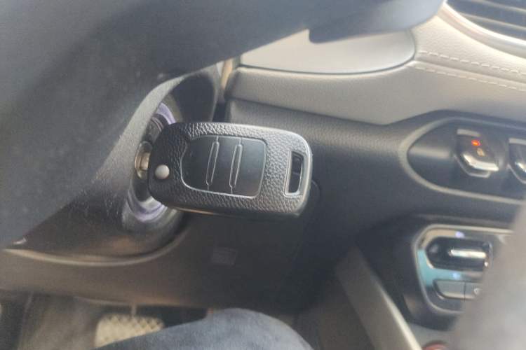 Used Baojun 510 2017 1.5L Automatic Fashion Model