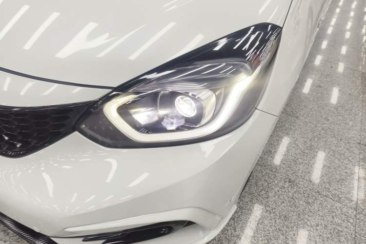 Used Honda LIFE 2021 1.5L CVT SPO-SS Dynamic Edition
