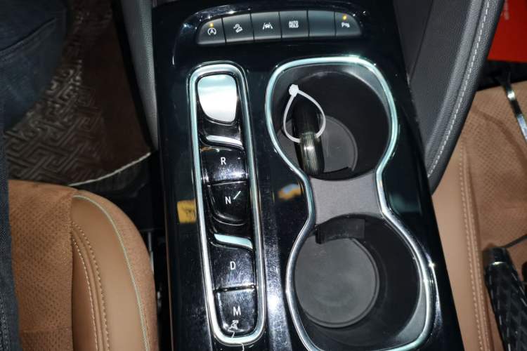 Used Buick Envision 2020 Encore S 652T Four-Wheel Drive Luxury Model