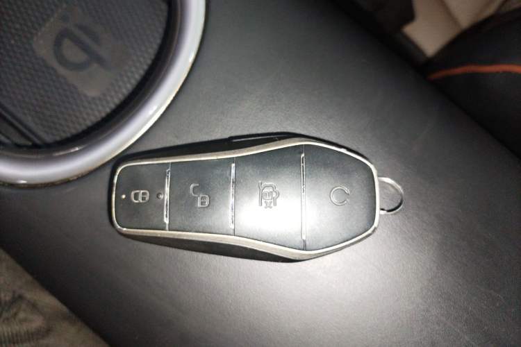 Used BYD Dolphin 2023 420 km Fashion Edition
