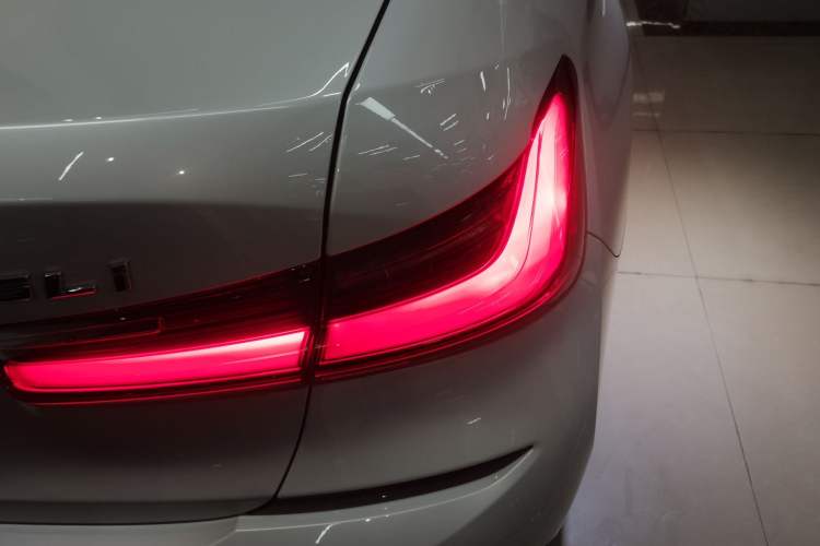 Used BMW 3 Series 2022 325Li M Sport Package