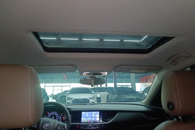 Used Buick Regal 2020 552T Luxury Version
