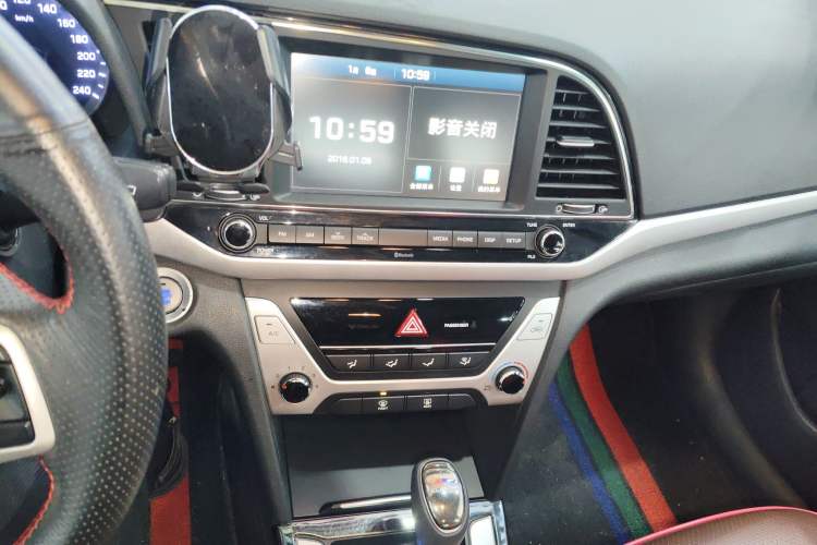 Used Hyundai Elantra 2016 1.6L Automatic ZhiXuan – Elite Version