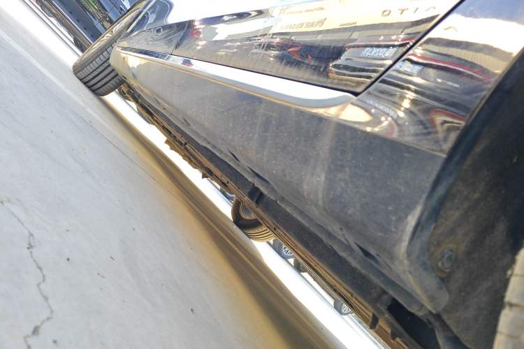 Used Hongqi H5 2023 1.5T DCT Smart Connect Flagship Edition
