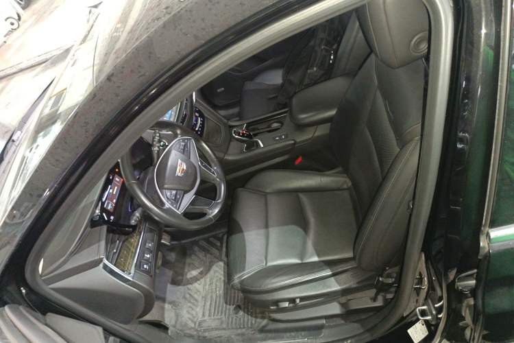 Used Cadillac XT5 2016 25T Luxury Model
