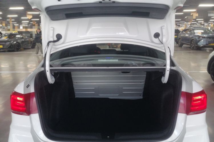 Used Volkswagen Santana 2021 1.5L Automatic Fashion Edition
