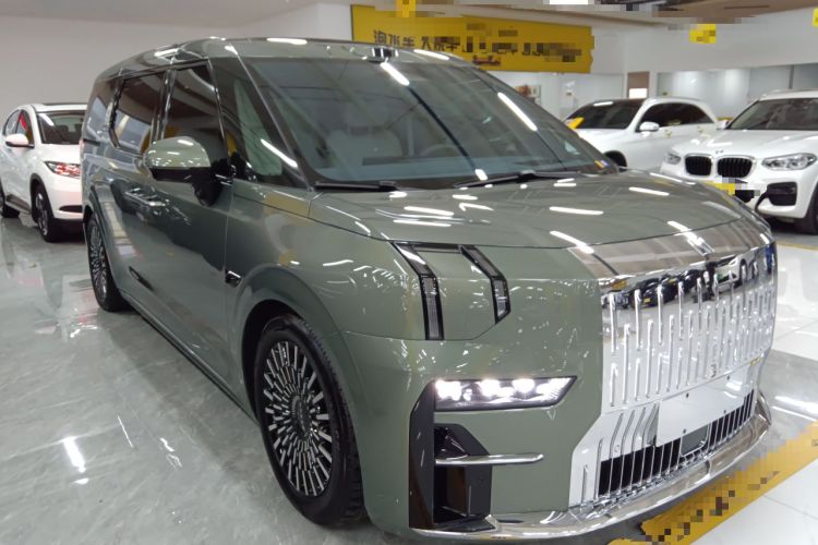 Used Zeekr 009 2024 Six-Seat Executive Version 4WD 140 kWh
