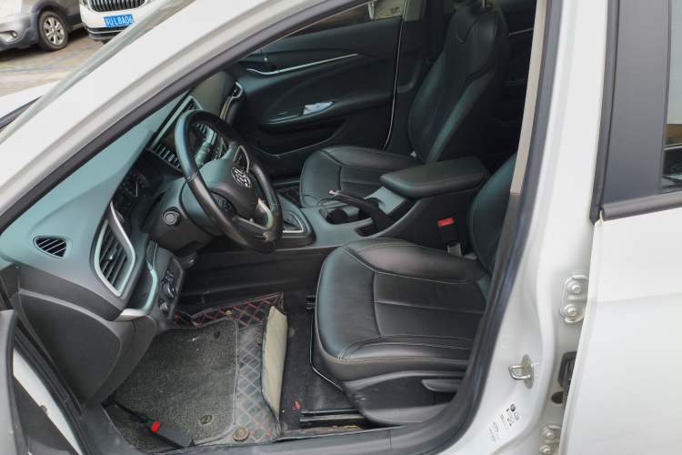 Used Buick GT 2019 18T Automatic Connected Elite Model China VI Standard
