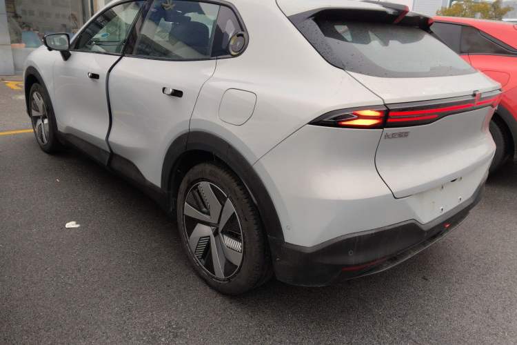 Used  S05 2024 200 Ultra Range-Extended Long-Range Version
