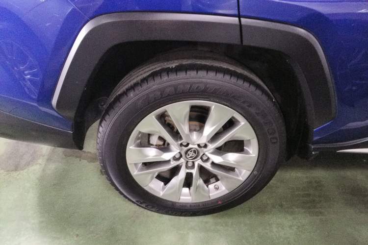 Used Toyota Wildlander 2020 2.0L CVT Two-Wheel Drive Luxury Edition
