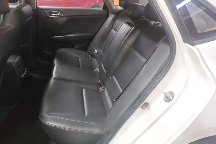 Used Hyundai Mistra 2014 1.8L Automatic Smart GLS