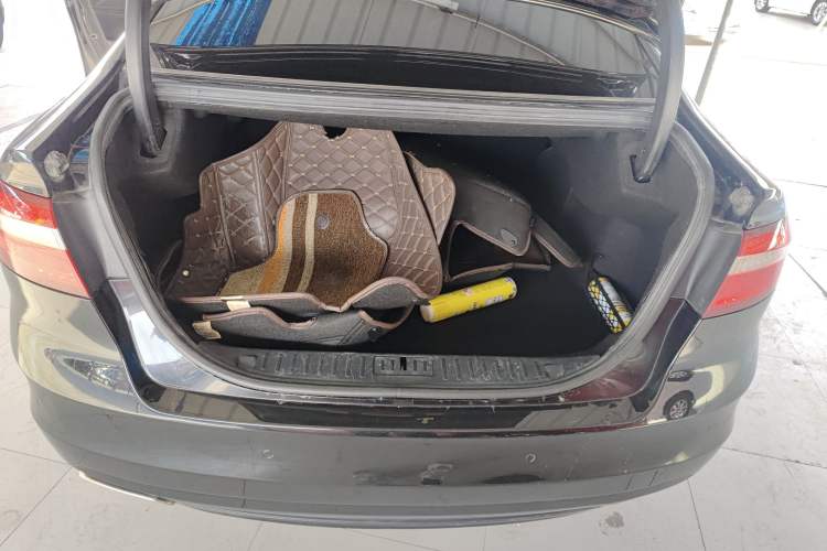 Used Ford Taurus 2017 EcoBoost 180 Luxury Model
