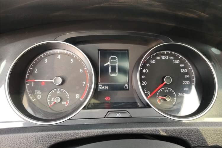 Used Volkswagen Golf 2019 1.6L Automatic Comfort Model China V Standard
