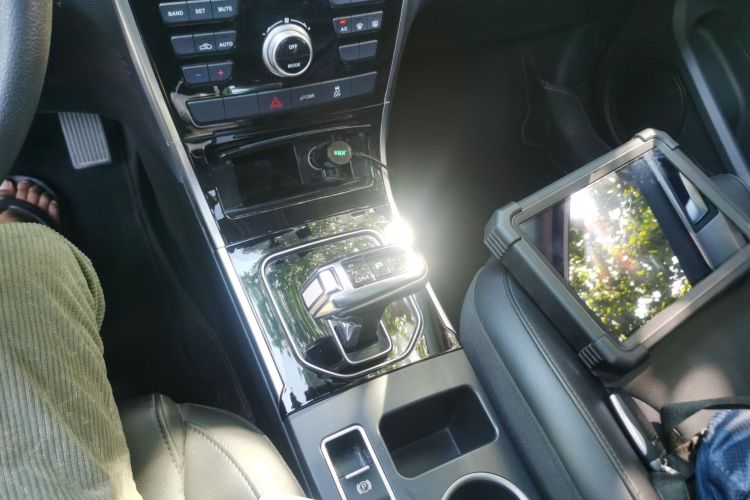 Used Haval H2 2018 1.5T Dual-Clutch Two-Wheel Drive Fashion Model China VI Standard
