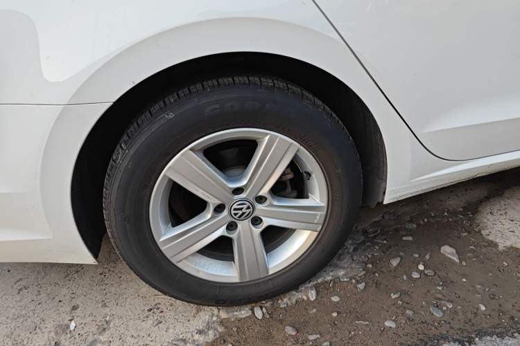 Used Volkswagen Lamando 2019 230TSI DSG Fashion Edition China VI
