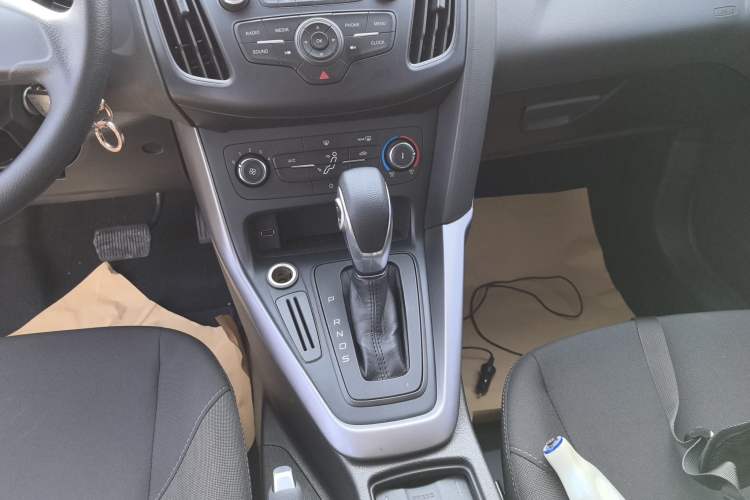 Used Ford Focus 2015 Hatchback 1.6L Automatic Comfort Model