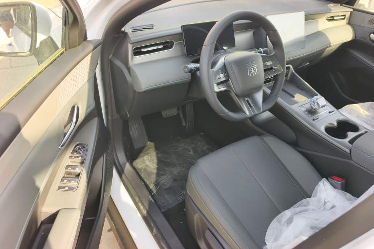 Used BYD Qin PLUS 2025 DM-i Smart Drive 55KM Leading Model