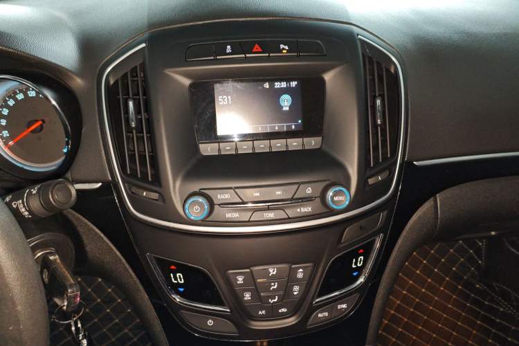 Used Buick Regal 2015 1.6T Leading Technology Model
