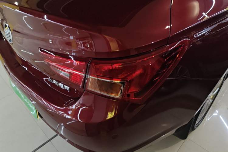 Used Buick Verano 2015 Sedan 20T Dual-Clutch Leading Model
