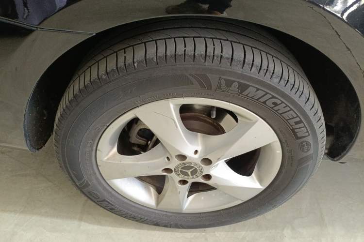 Used Mercedes-Benz Vito 2018 2.0T Elite Version 7 Seats China VI Emission Standard