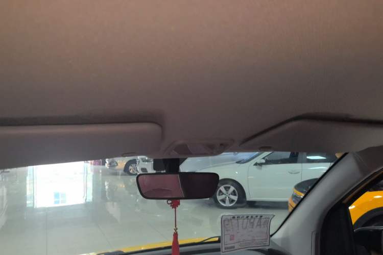 Used Wuling Hongguang MINIEV 2021 Macaron Premium Model – Lithium-NMC