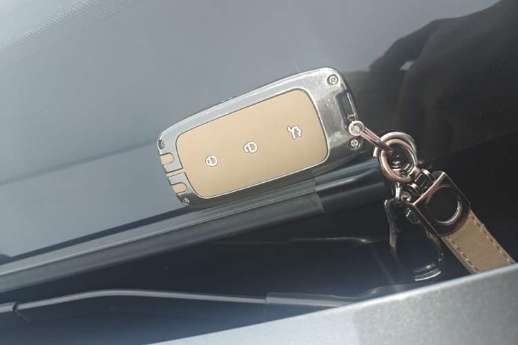 Used Geely Galaxy Galaxy Xingjian 7 EM-i 2025 120km Flagship Edition