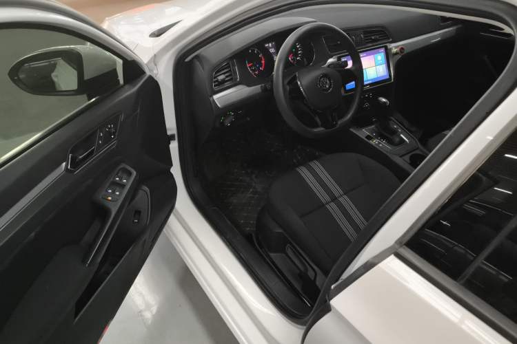 Used Volkswagen Lamando 2018 230TSI DSG Fashion Edition