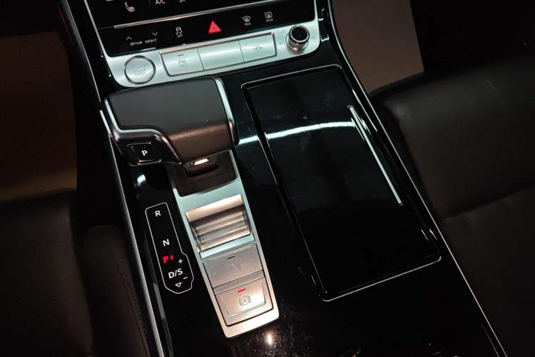 Used Audi A8 2019 Plus A8L 50 TFSI quattro Comfort Model