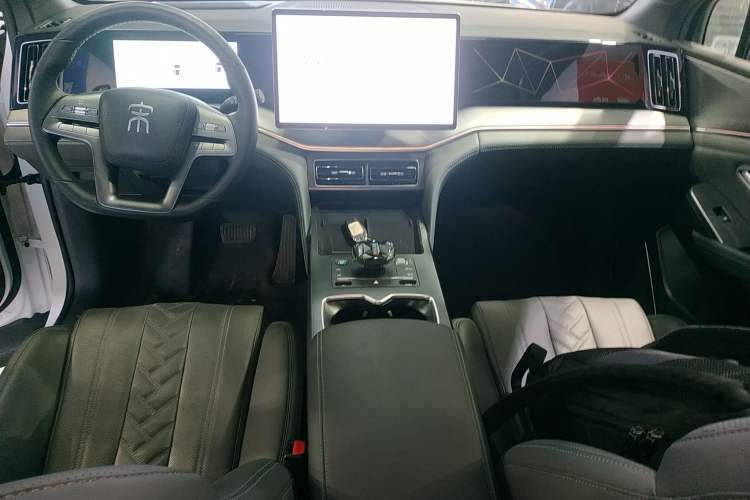 Used BYD Song L DM-i 2025 Intelligent Driving Version 160 km Beyond-Range Type