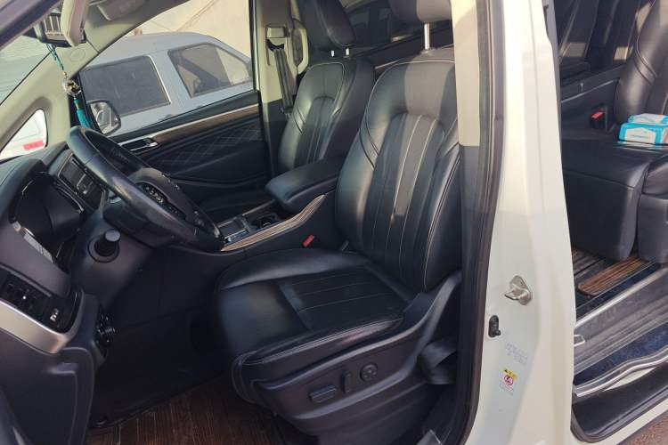 Used GAC Trumpchi M8 2019 320T Ultimate Edition
