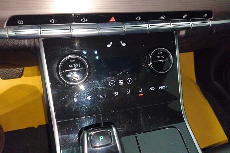 Used Chery Tiggo 8 2019 1.6 TGDI Automatic Luxury Model
