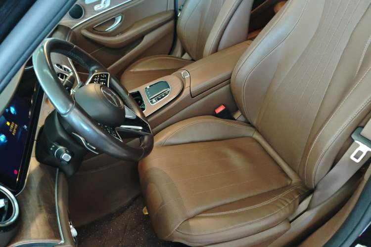 Used Mercedes-Benz E-Class 2023 Updated E 300 L Fashion Edition
