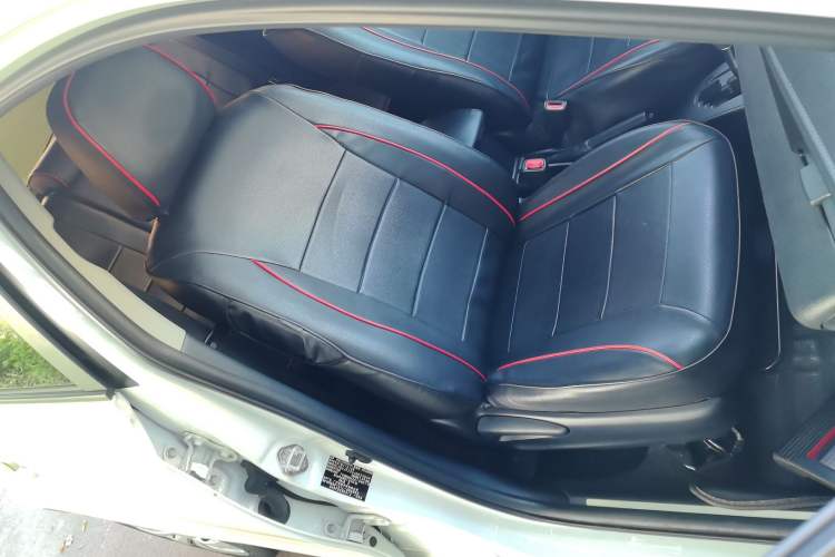 Used Toyota YARiS L 2016 Revised 1.5E CVT Charming Edition